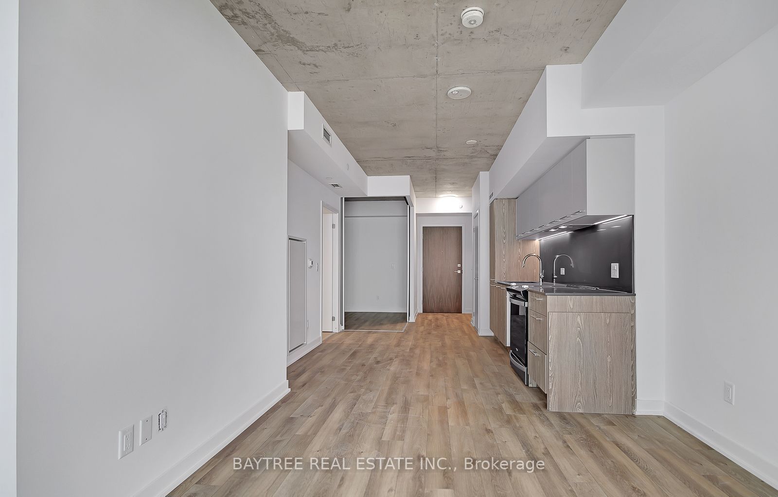 Riverside Square Lofts 15-45, #1111
