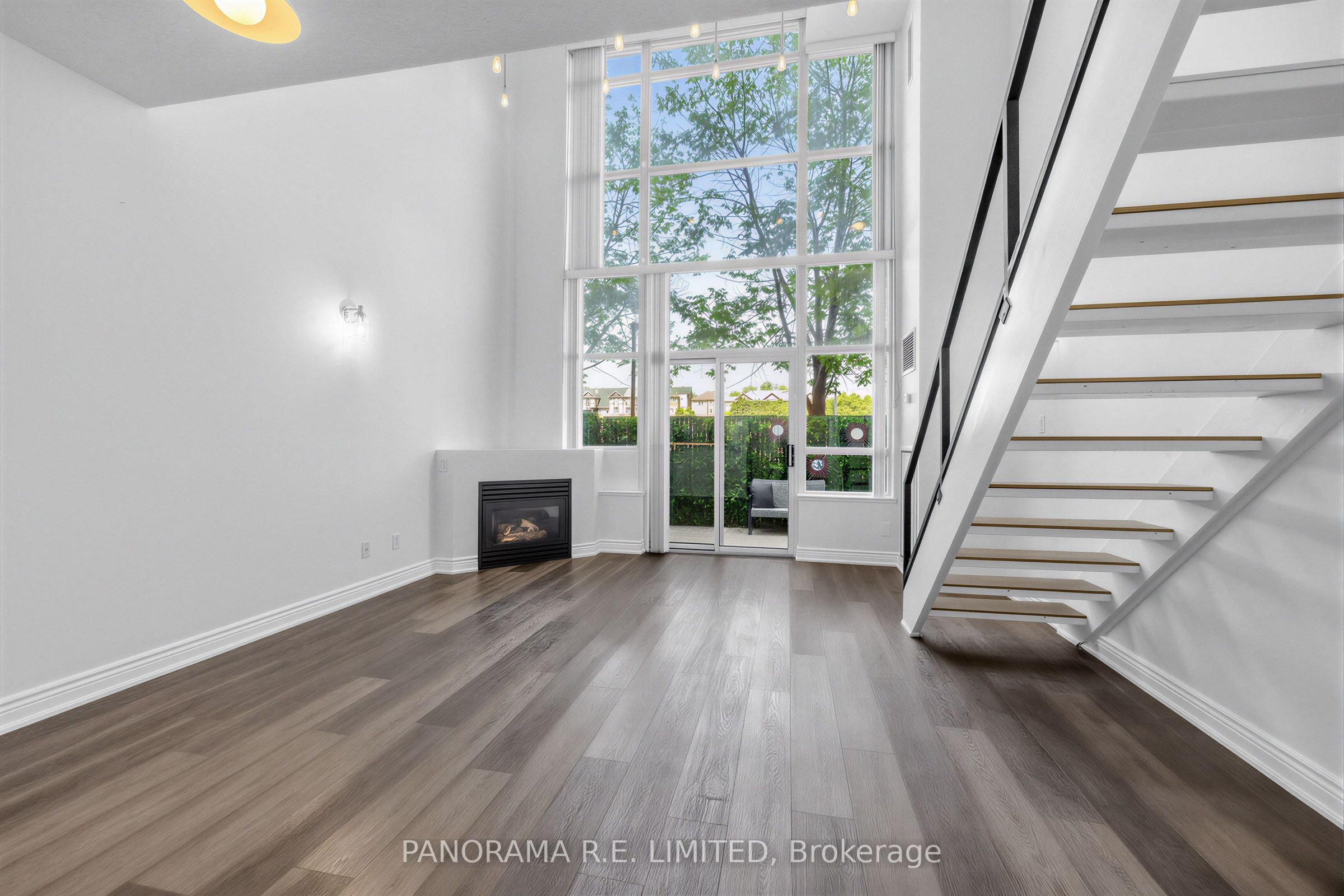 Mystic Pointe Lofts, #122