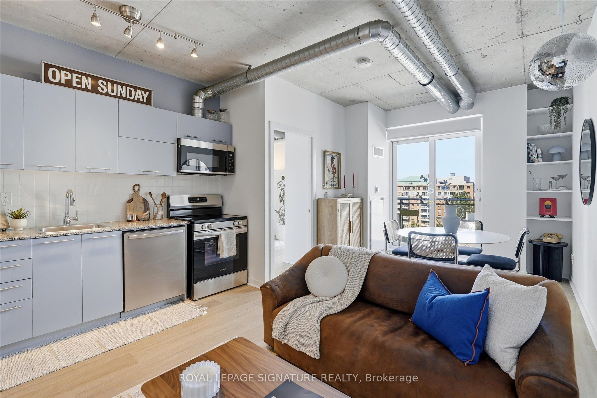 Westside Gallery Lofts