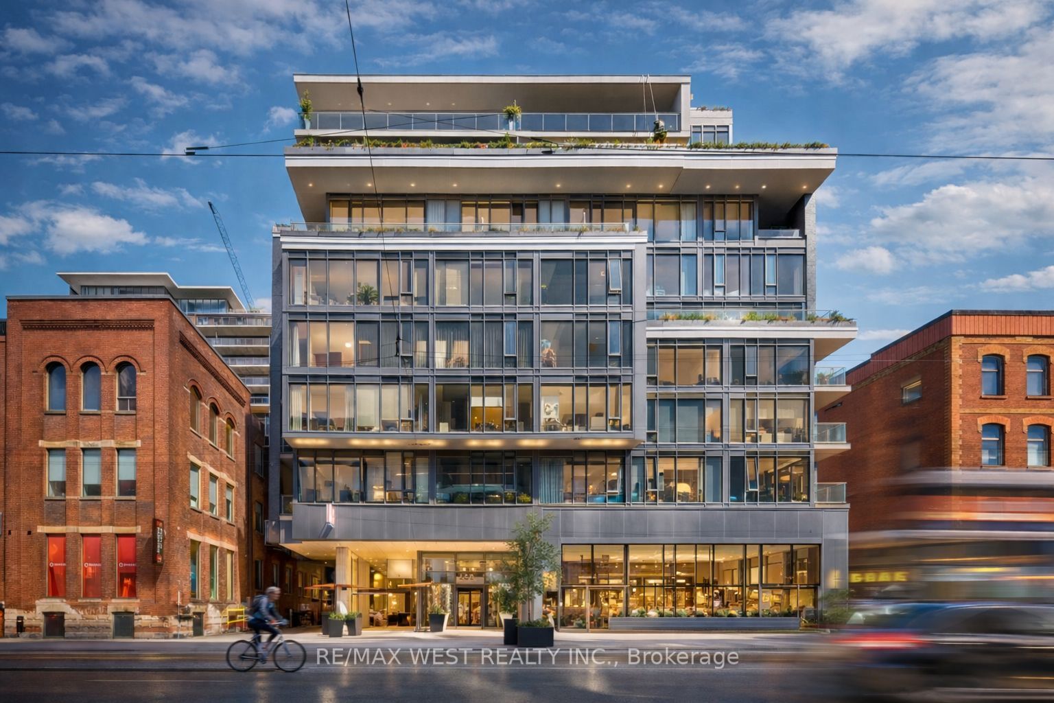 Six50 King West Lofts
