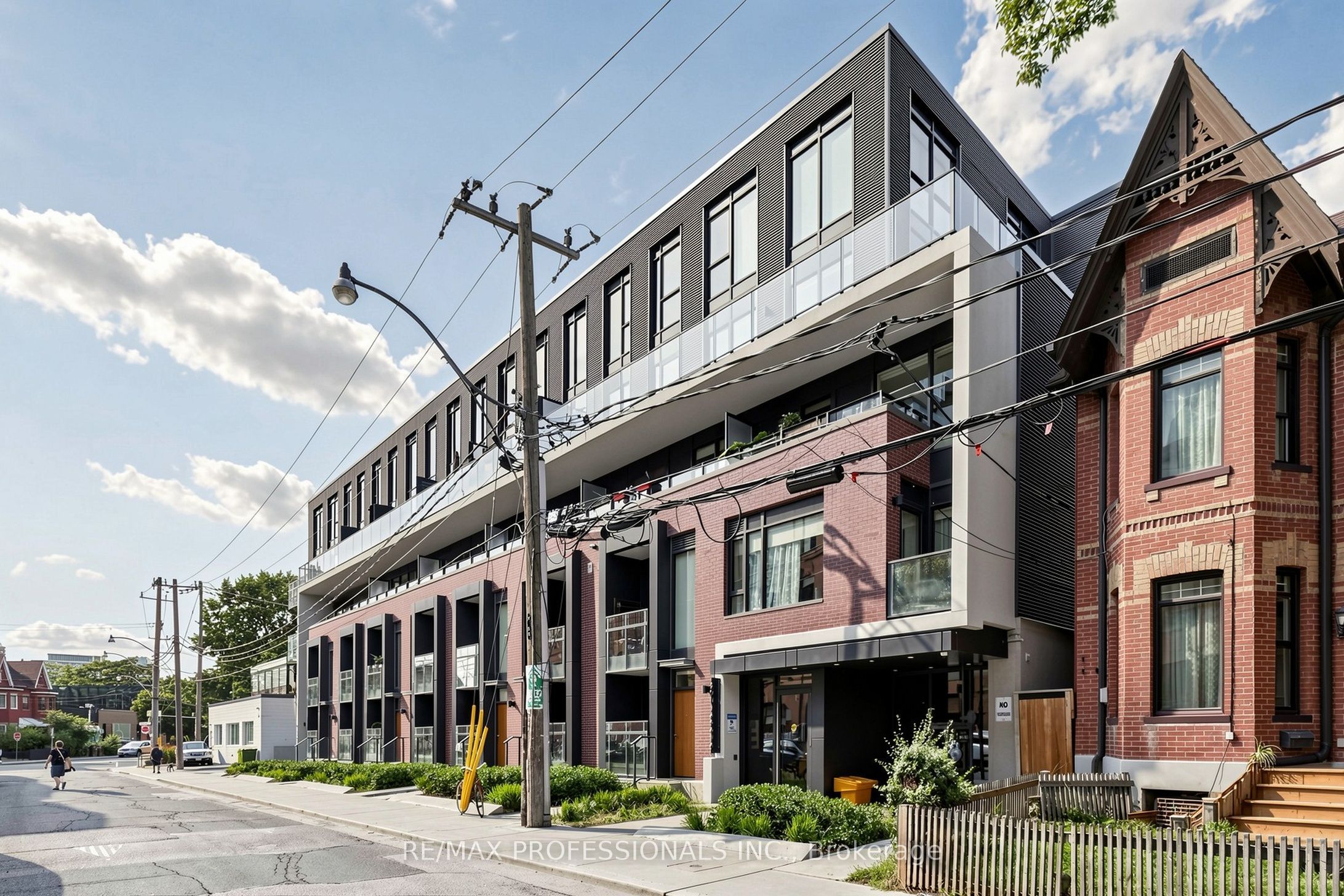 90 Niagara Lofts