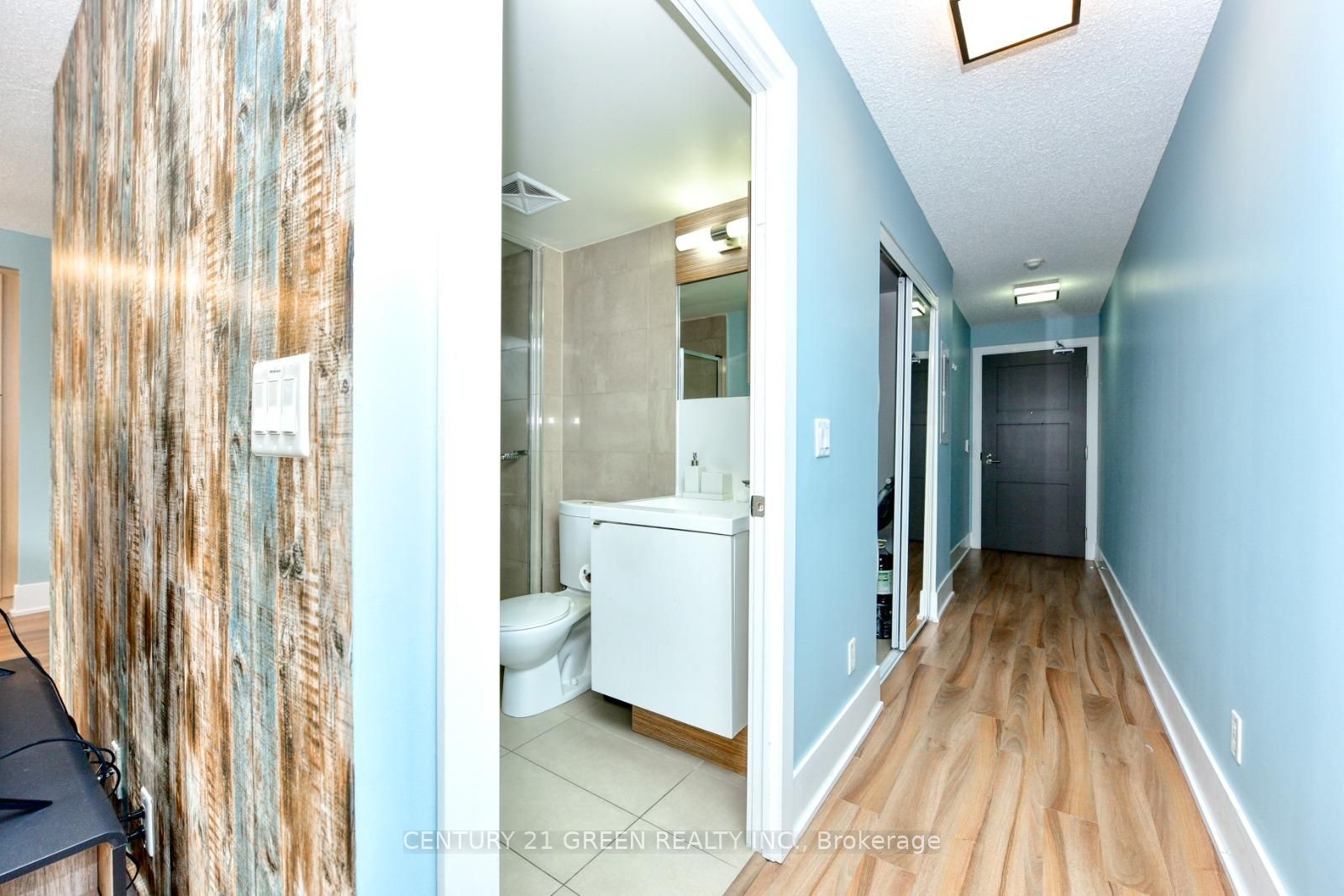 300 Front Street Lofts