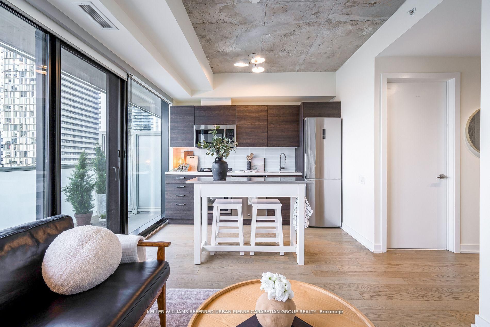 King Charlotte Lofts