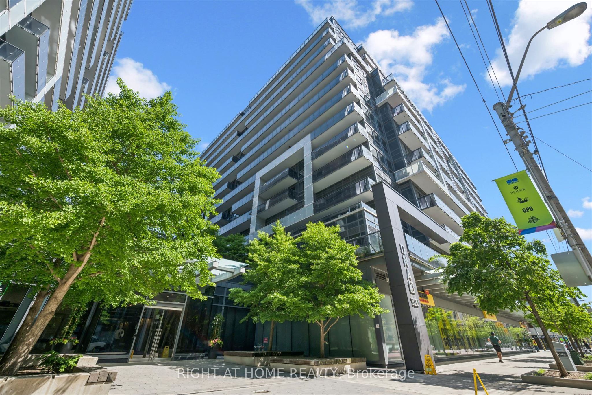 DNA3 Lofts, #418