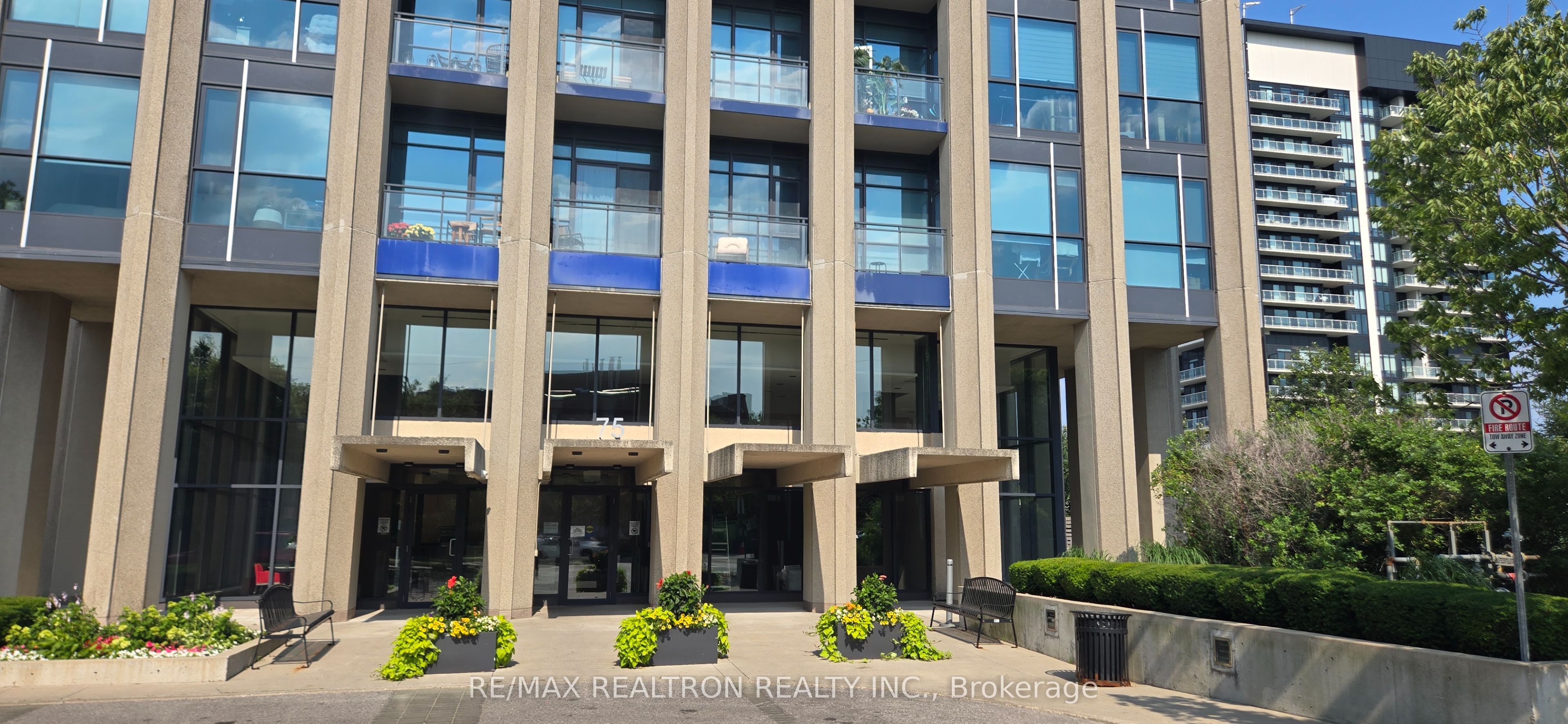 Liv Lofts, #103
