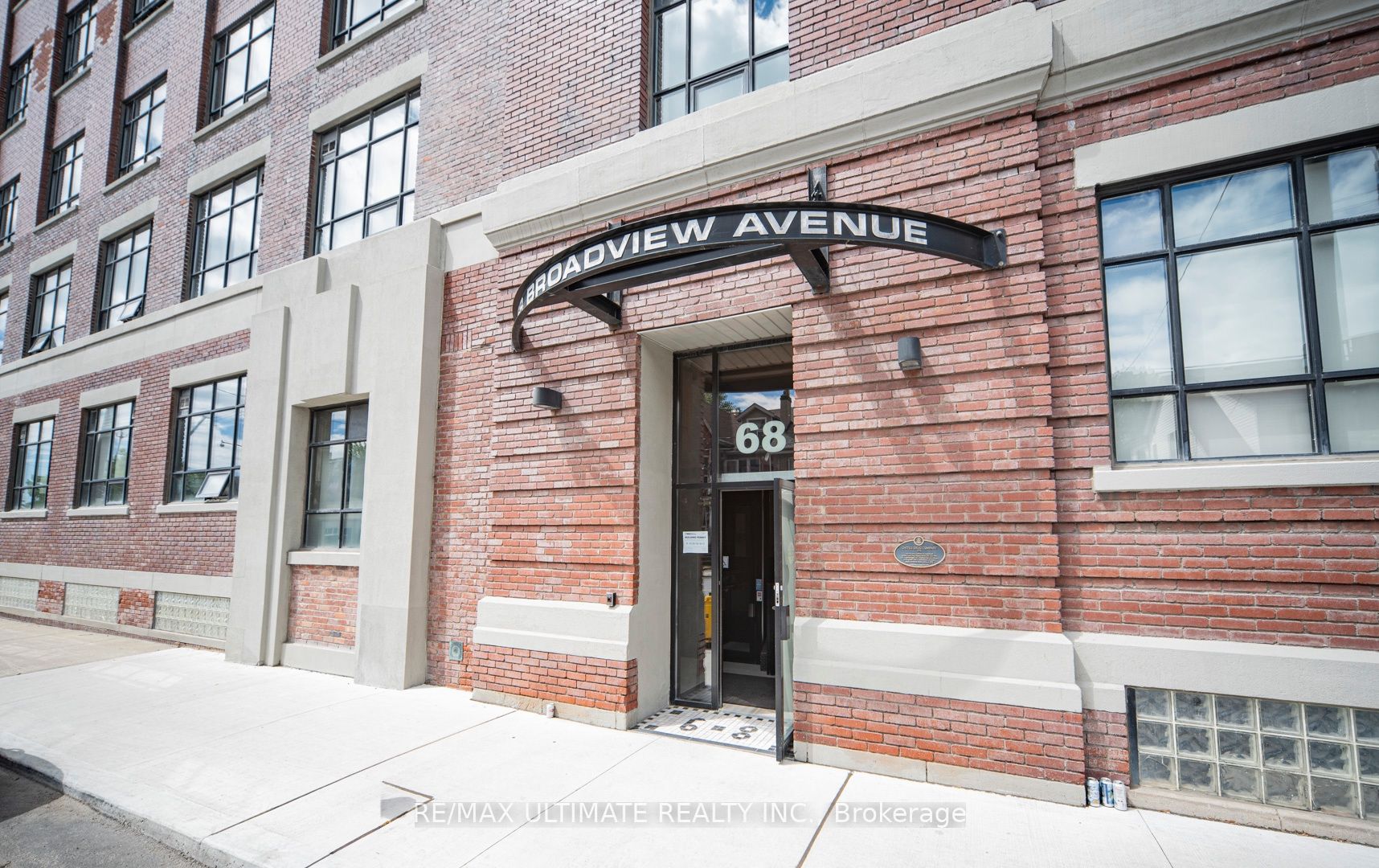 Broadview Lofts