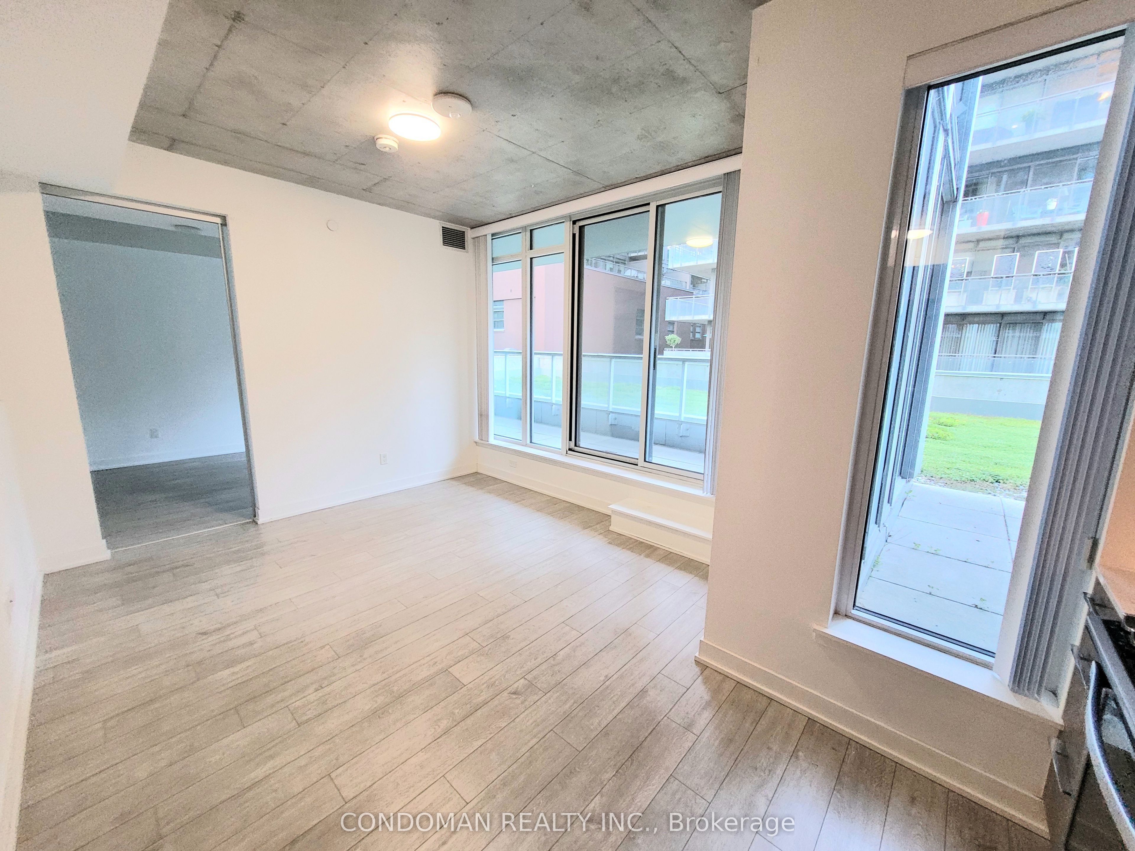Riverside Square Lofts 15-45