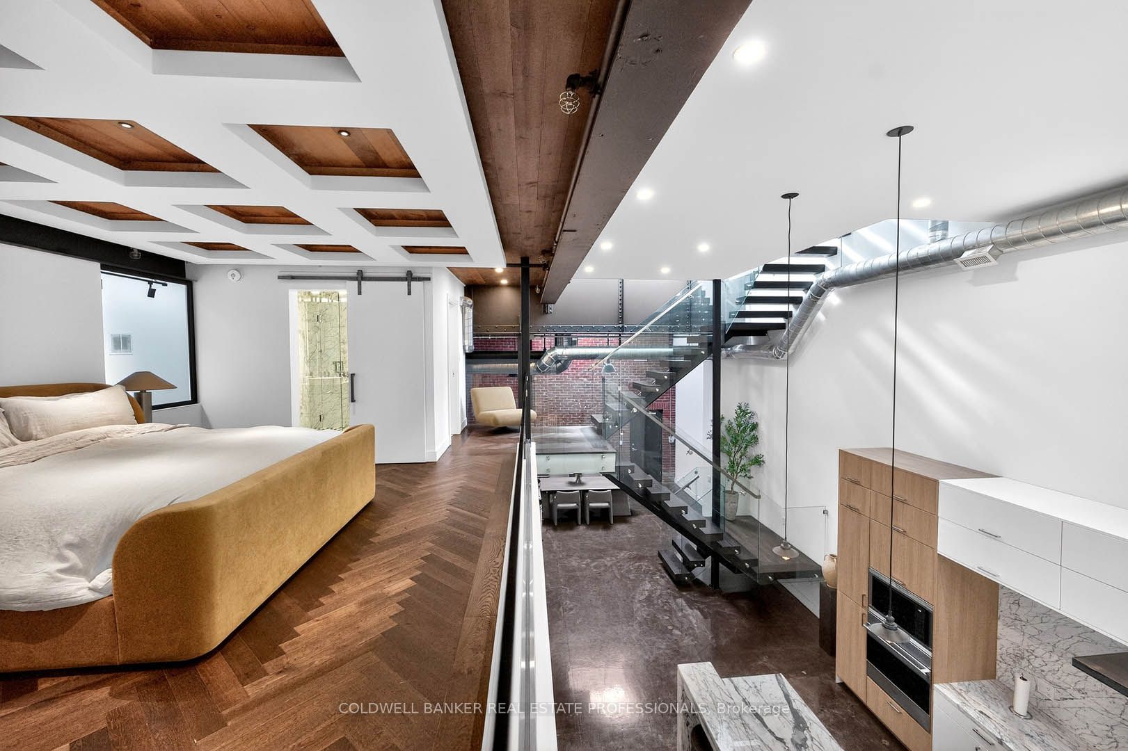 i-Zone Lofts